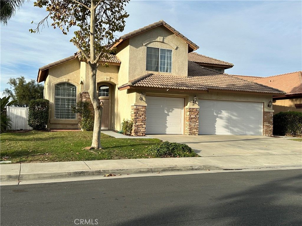 We have sold a property at 37 Del Pizzoli in Lake Elsinore